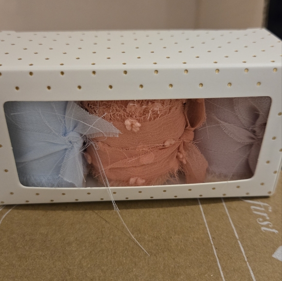 Winter Jilly Box Items - Picture 4 of 8